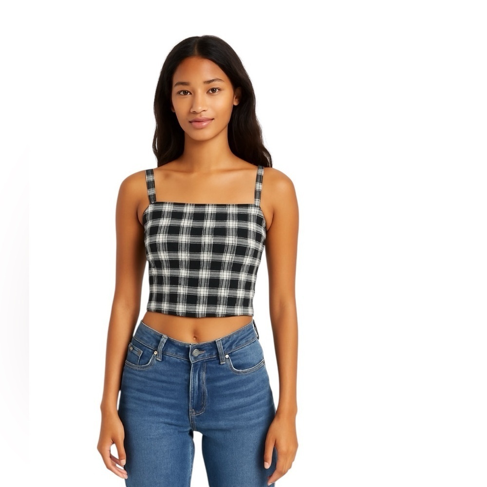 Hollister - Black & White Y2K Plaid Cropped Tank Top Sz M